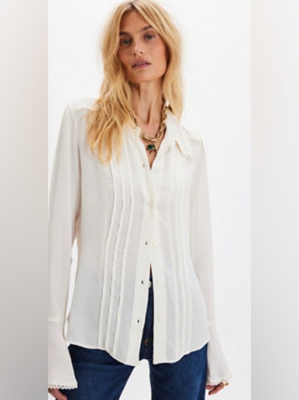 80. Free People • NWT $128 US Cream Pintuck Button-Down Blouse